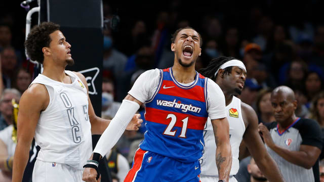 Washington Wizards center Daniel Gafford (21) celebrates after scoring a basket against the Oklahoma City Thunder during the second half at Paycom Center. Washington won 101-99.